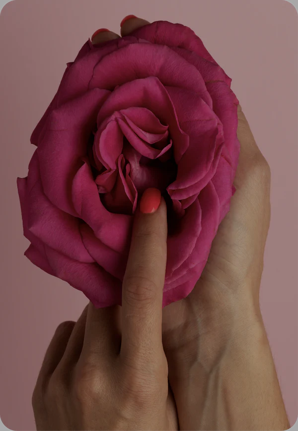 Clear skin and hormonal balance through gut health